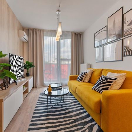 Апартаменты Lam Safari - Balcony - Ac - Free Parking Братислава Экстерьер фото