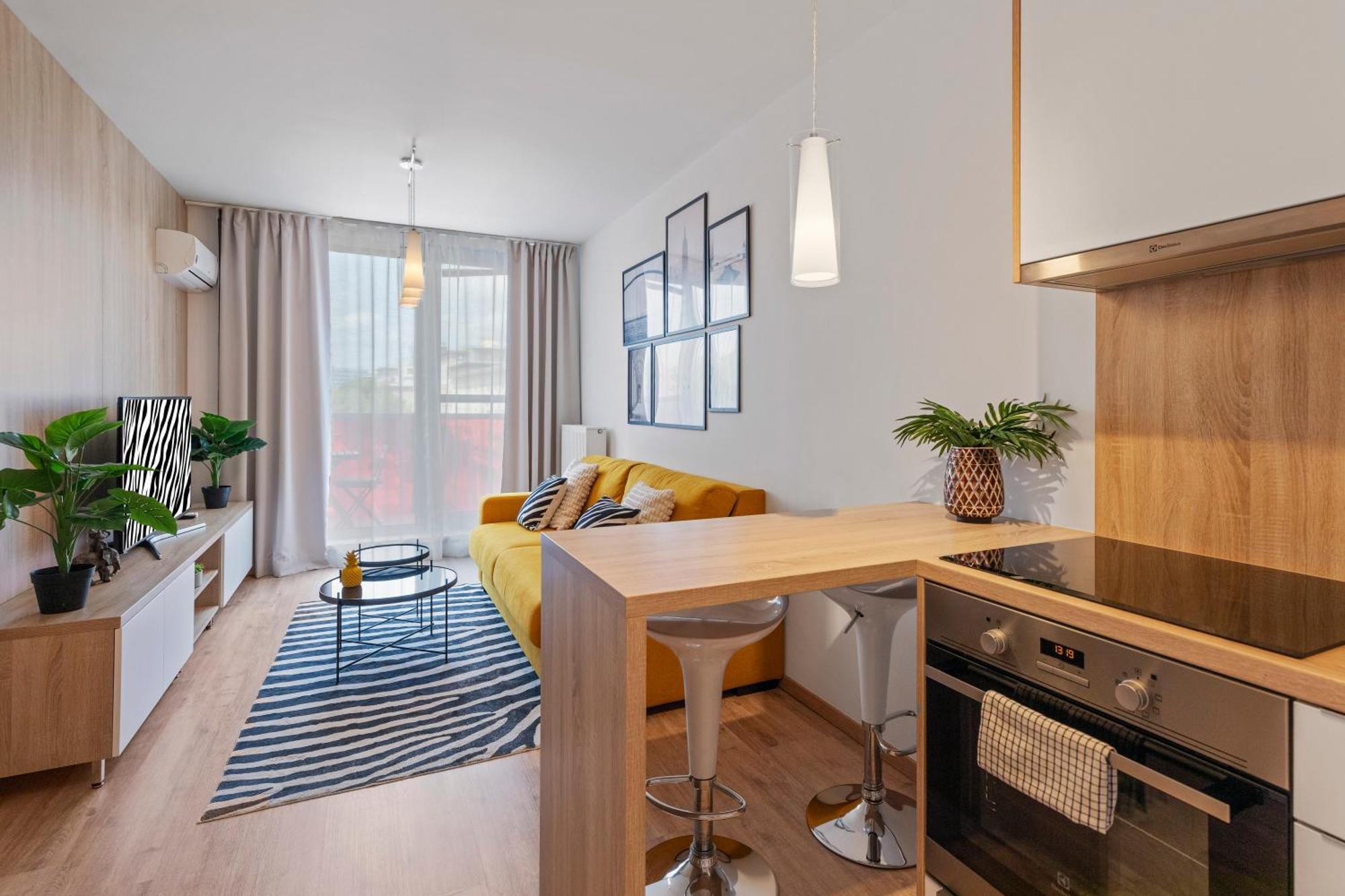 Апартаменты Lam Safari - Balcony - Ac - Free Parking Братислава Экстерьер фото